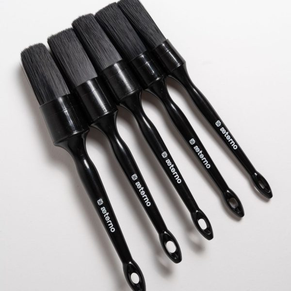 SET DI 5 PENNELLI CON SETOLE IN PP